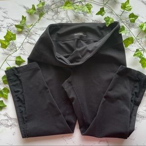 Zella Leggings Black Capri Mesh Detail Calf